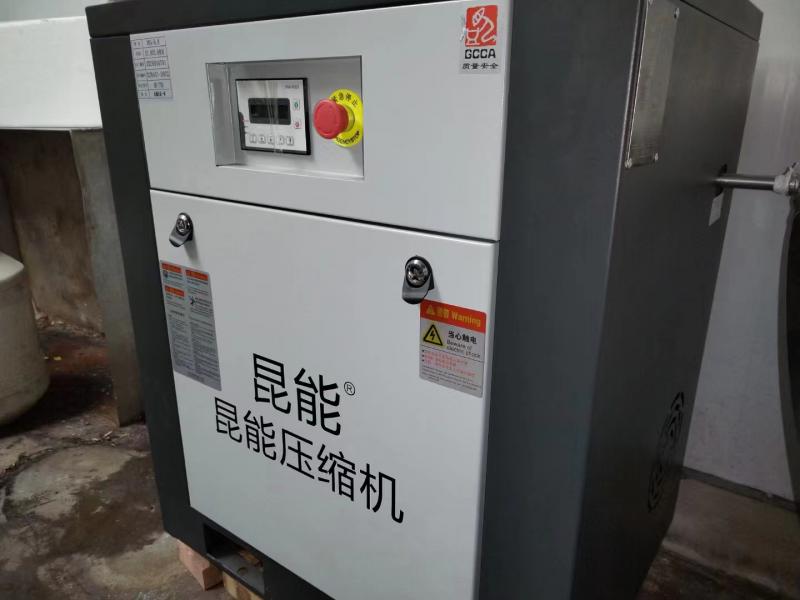 怎么快速鑒別成都空壓機潤滑油是否需要更換？ 